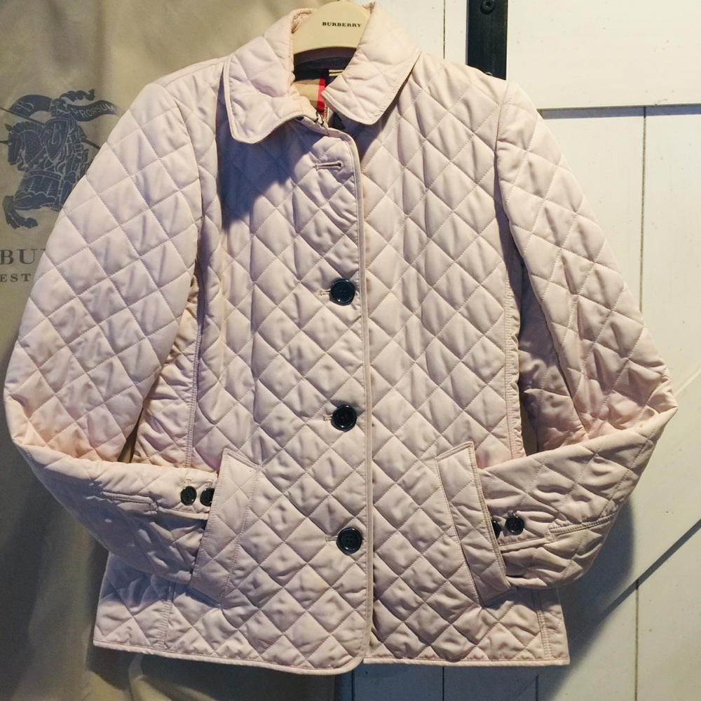 Blush pink Burberry quilted Coat - Picture 6 of 17